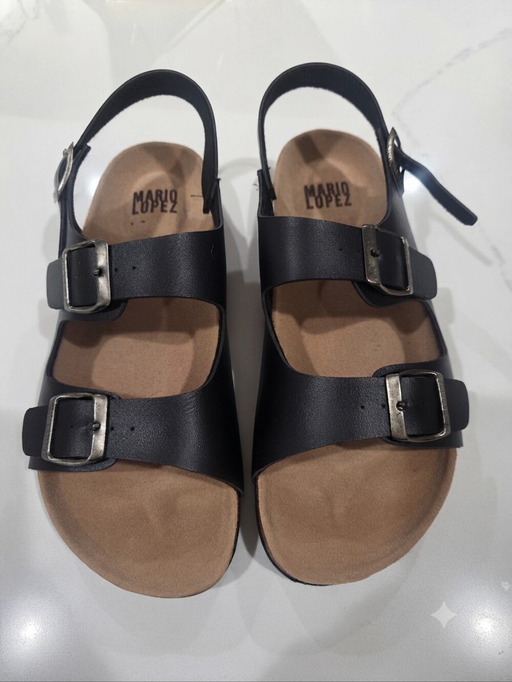 MENS MARIO LOPEZ TRIPLE BUCKLE BLACK SANDALS SIZE 7.5 UNISEX.